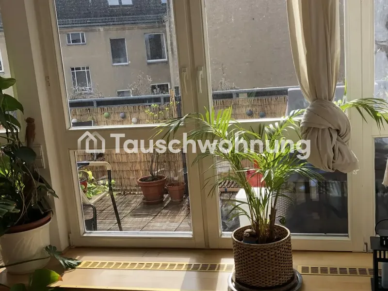 Tauschwohnung: Helle 3 Zi Altbau Maisonette Kreuzberg gg 4 Zi in der Nähe — photo 1
